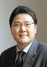 이윤석·InnoCSR 그룹 CEO 인하대 지속가능경영대학원 겸임교수