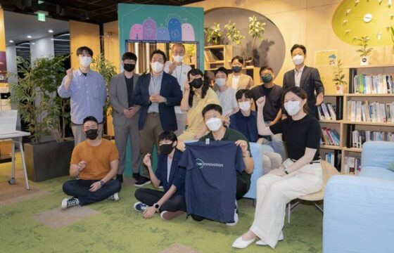 SKT는 23일 서울 중구 트루 이노베이션 을지로랩에서 '트루 이노베이션' 프로그램에 최종 선정된 14개 스타트업 대표를 대상으로 오리엔테이션을 진행했다./SKT 제공