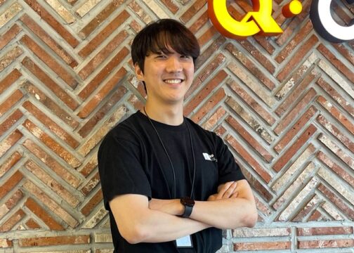 정현강 내이루리 대표 시니어 배송원을 채용해 정기배송 서비스 ‘옹고잉’을 운영하고 있다. /전유정 청년기자