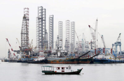 글로벌 석유기업들이 해양유전 개발을 재개하는 등 탄소중립에 역행하는 행보를 보이고 있다. /로이터 연합뉴스