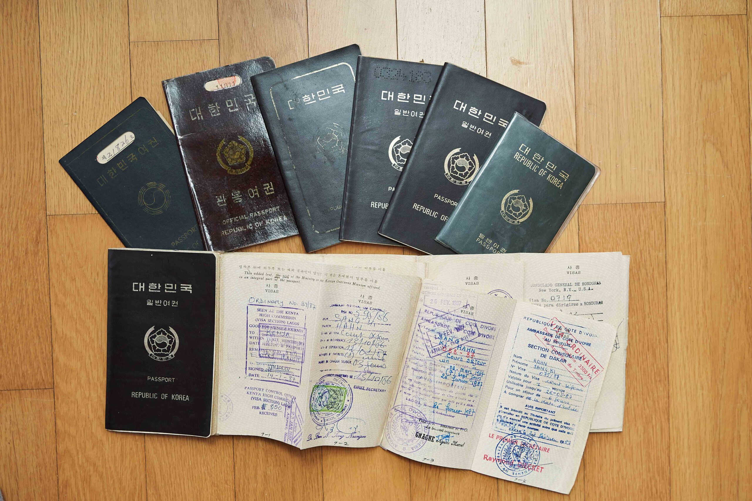 한상기 박사는 국제열대농학연구소(IITA)에서 23년간 근무하는 동안 여권을 8번 재발급했다. 당시 여권 재발급이 어려웠기 때문에 종이를 여러장 덧대어 사용하기도 했다. /김정호 C영상미디어 객원기자